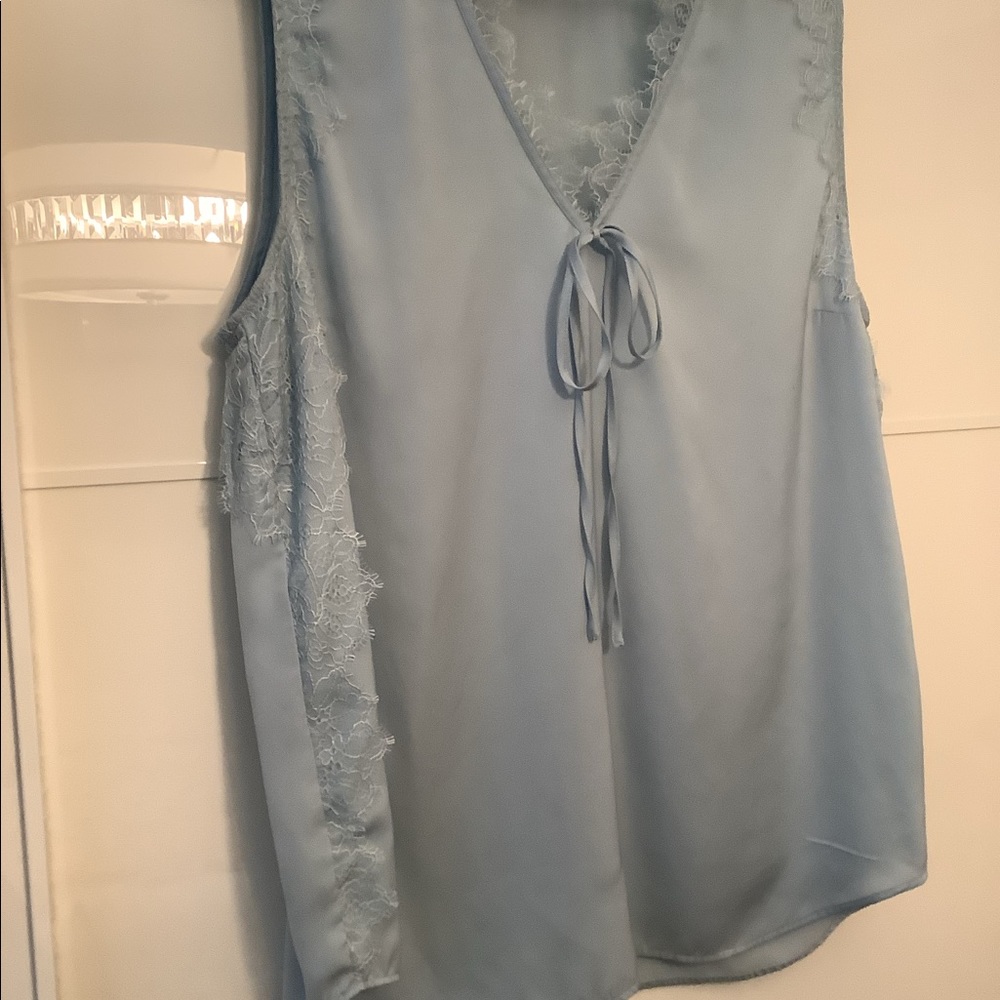 Sleeveless top